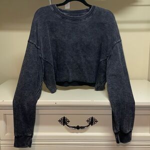 Women’s Mono B charcoal grey/ black cropped sweater size Large